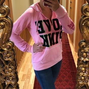 “LOVE PINK”pink sweatshirt